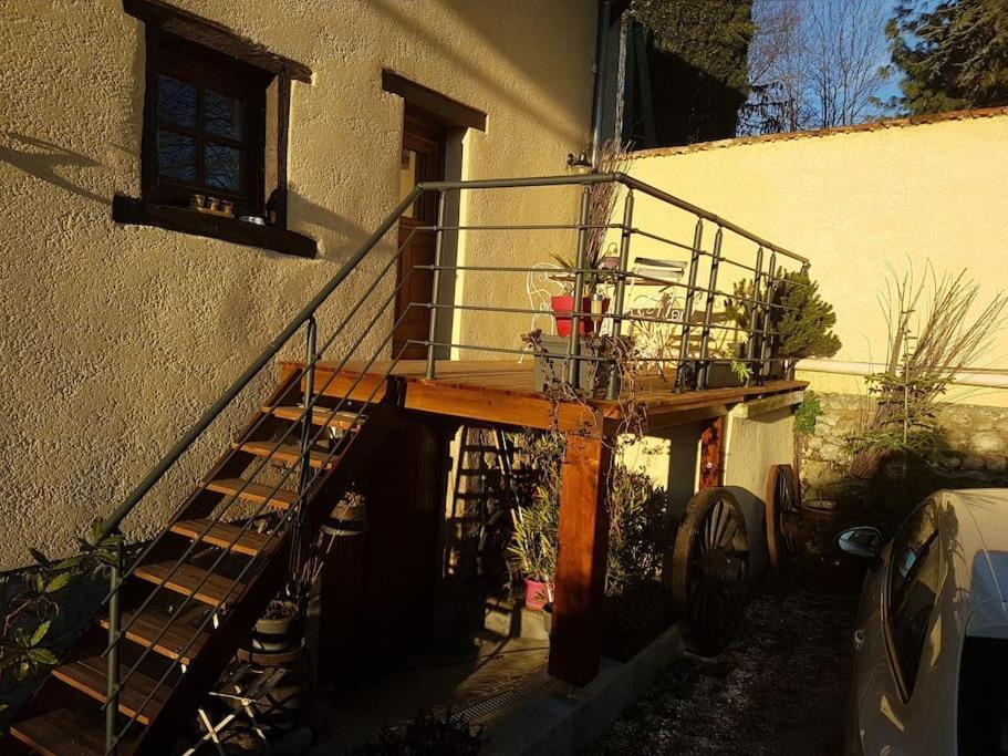 Le Clos D'olon 4 Etoiles Avec Piscine Appartamento